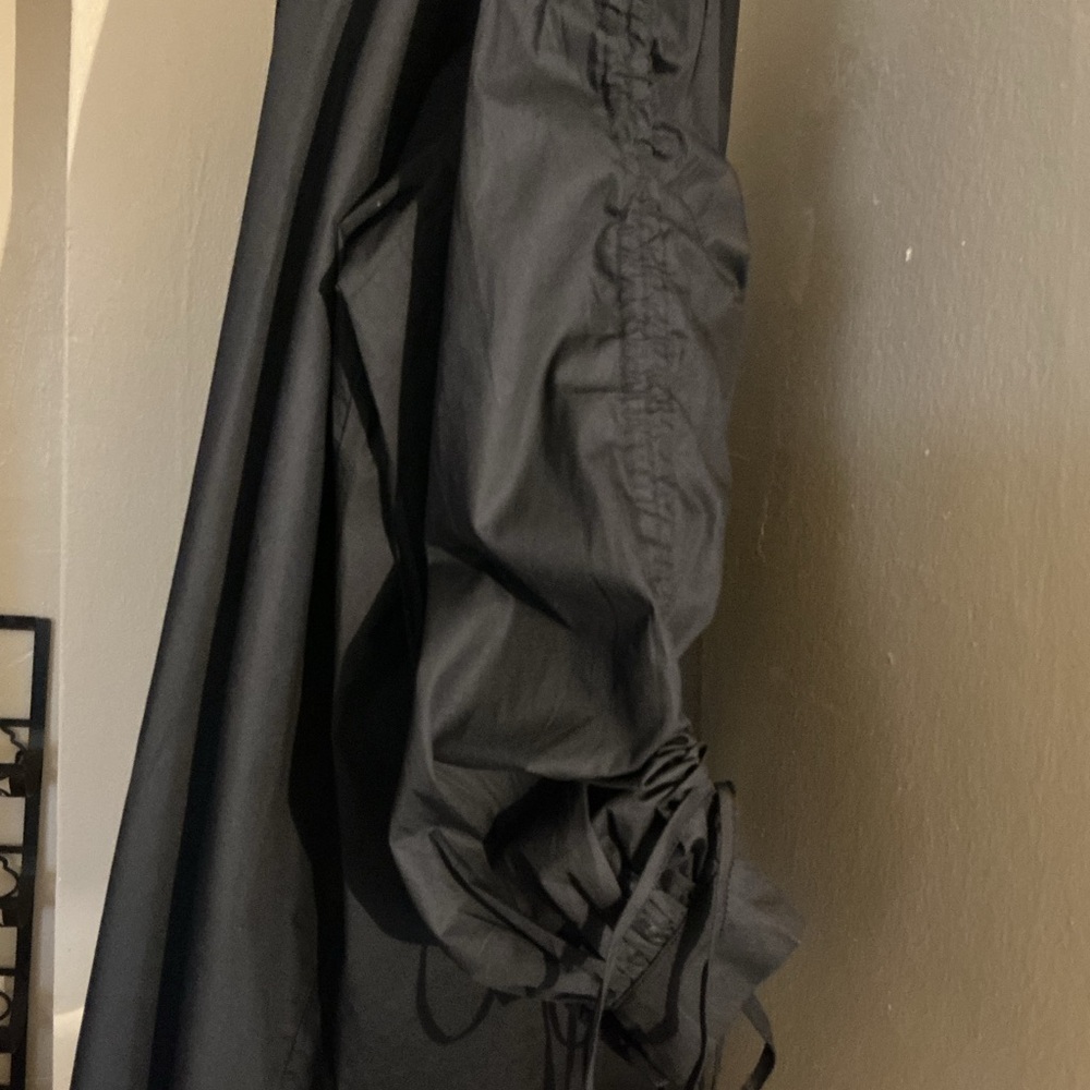 NWT Boohoo Black Oversized Button-Up Shirt Size 16 Ruched Drawstring Sleeve - Picture 3 of 10
